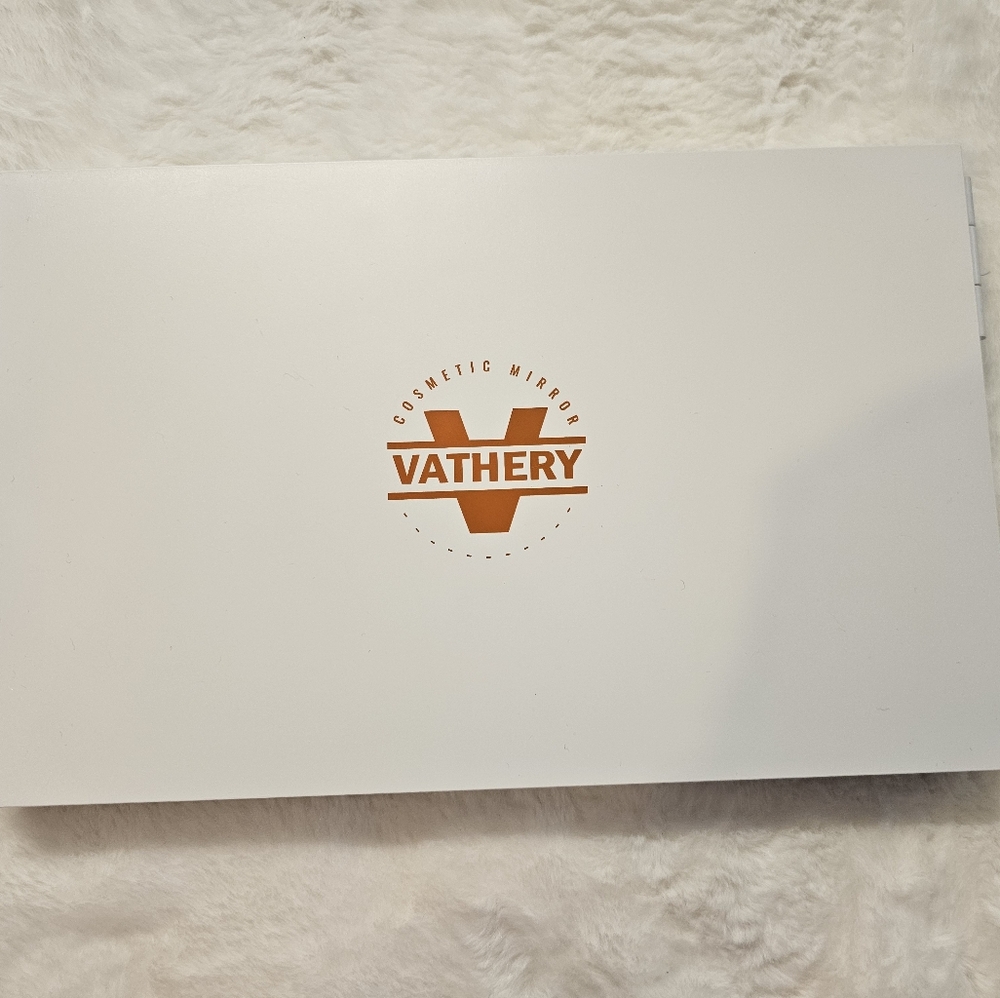 Vathery White 3 Sided Rechargable Lighted Vanity Mirror With Telescoping Hangers